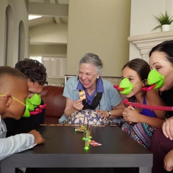 Chameleon Tongue Shooting Game