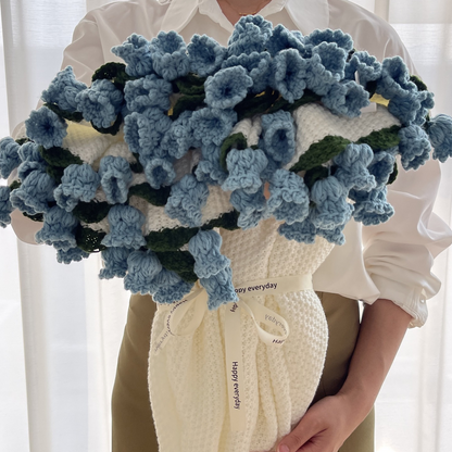 Tiktrove Bouquet Blanket