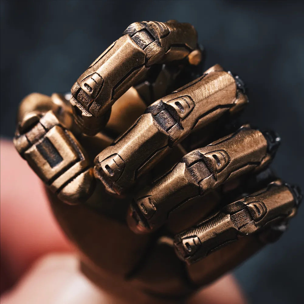 Mechanical Hand Pendant