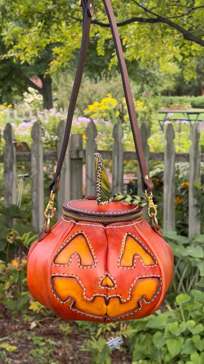 🎃handmade leather Pumpkin Bag(✨Same as in the video)